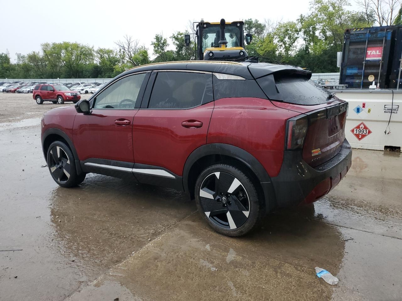 2025 NISSAN KICKS