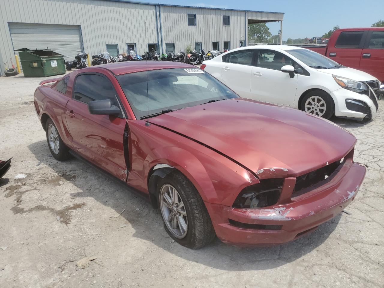 2005 FORD MUSTANG