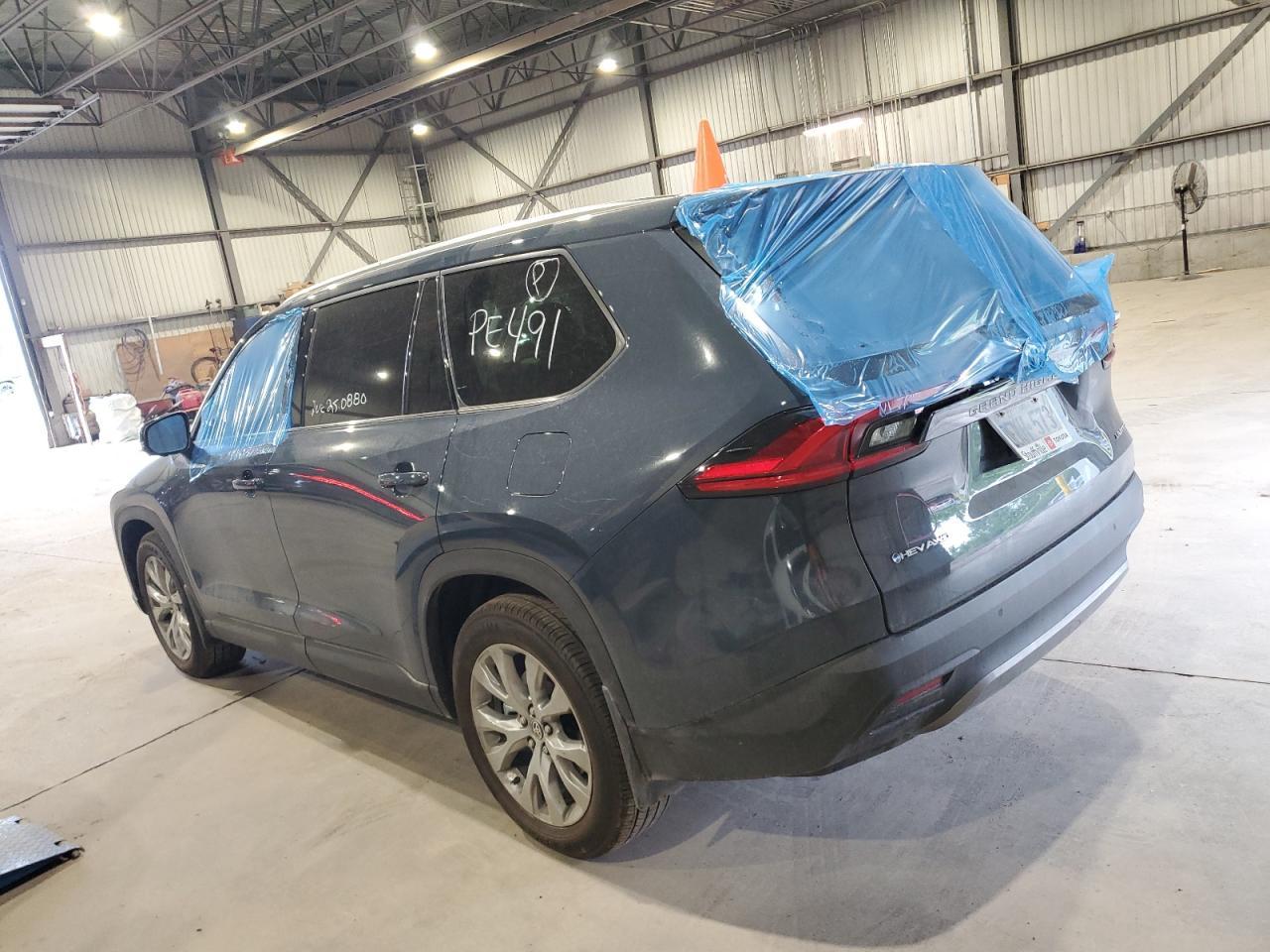 2024 TOYOTA HIGHLANDER