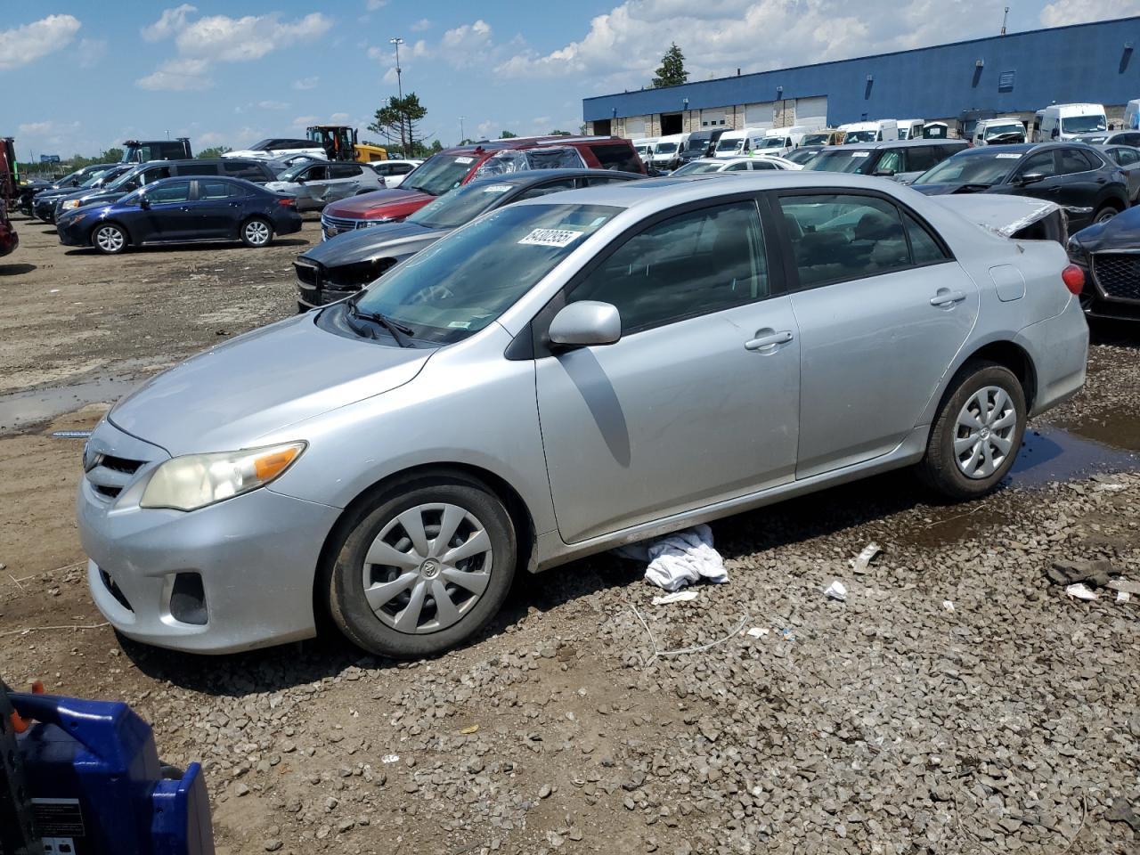 2011 TOYOTA COROLLA