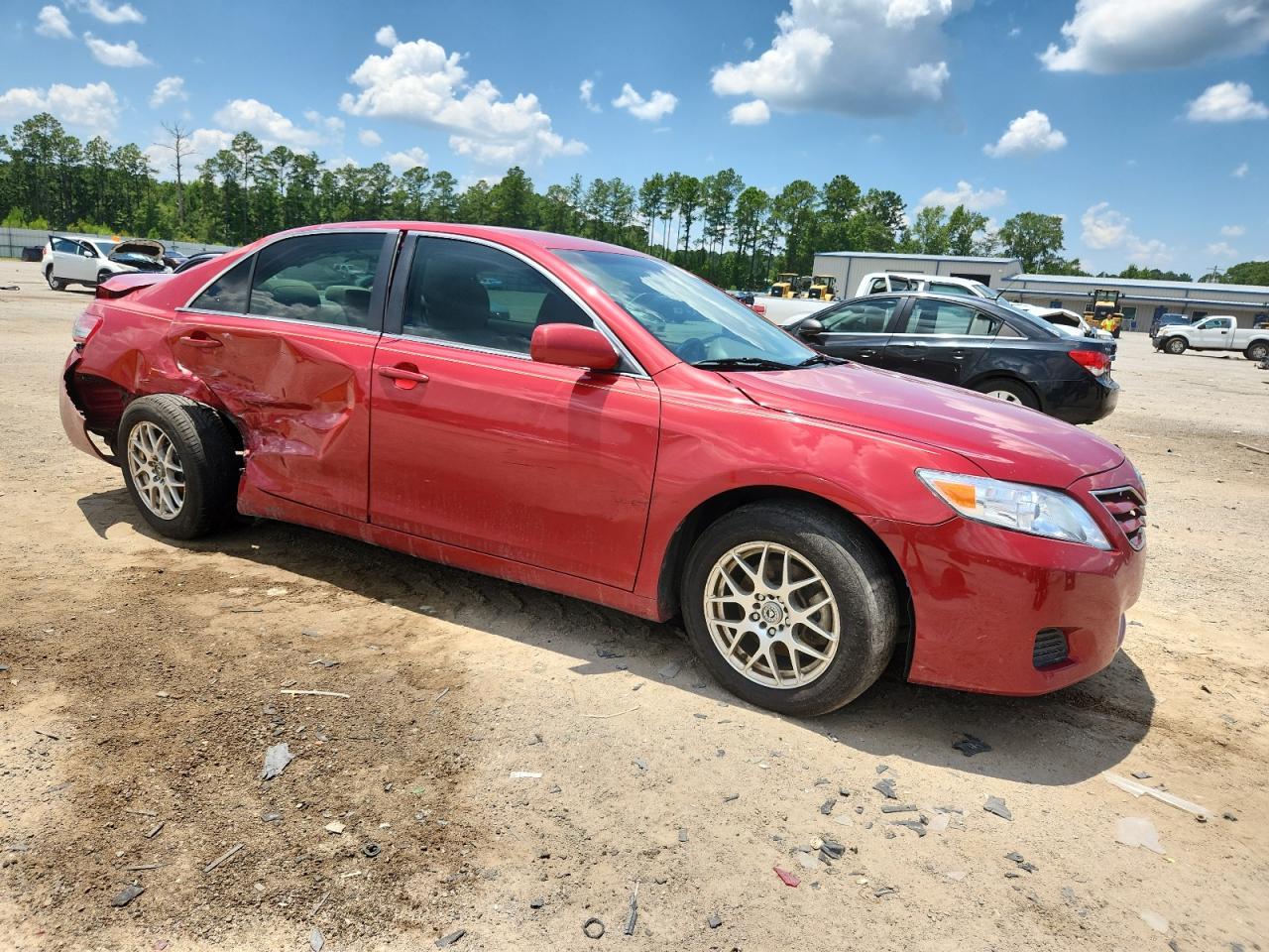 2010 TOYOTA CAMRY