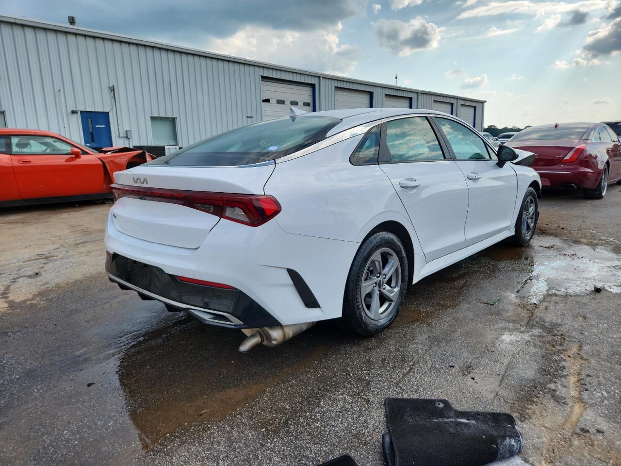 2022 KIA K5