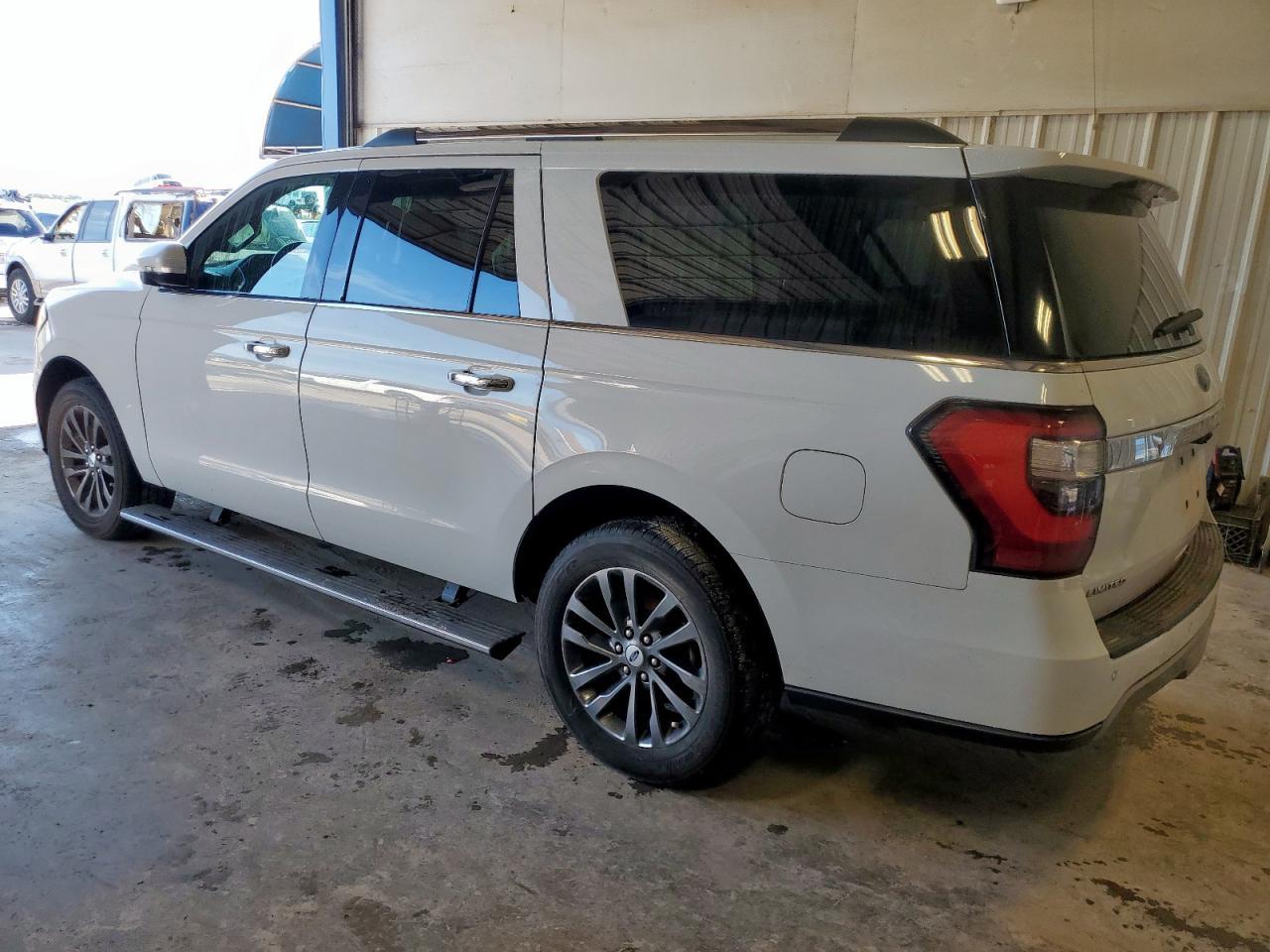 2021 FORD Expedition