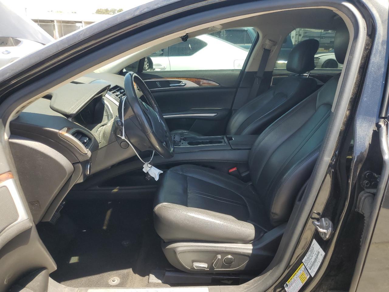 2013 LINCOLN MKZ
