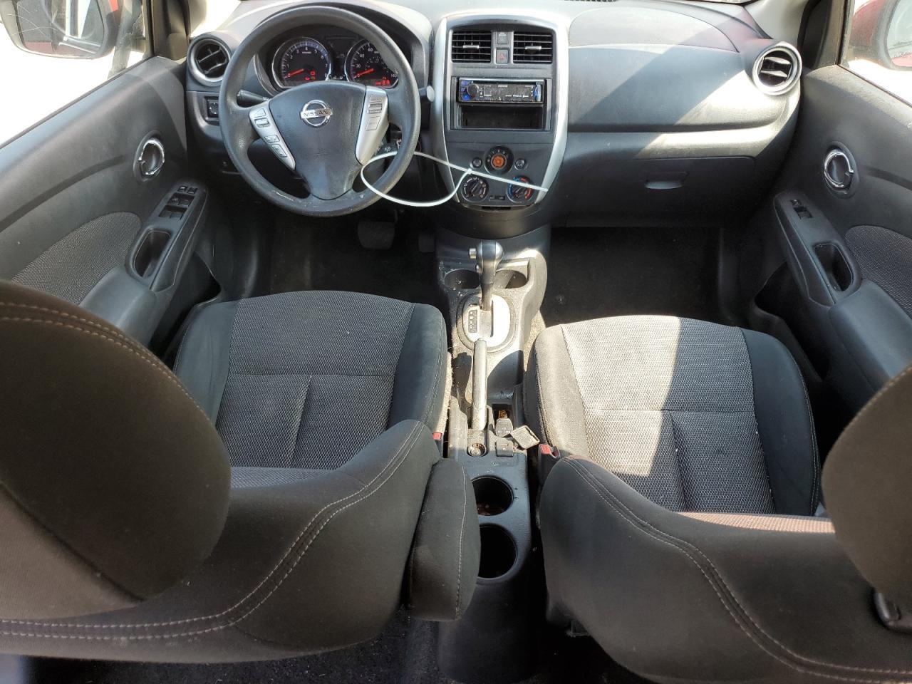 2016 NISSAN VERSA