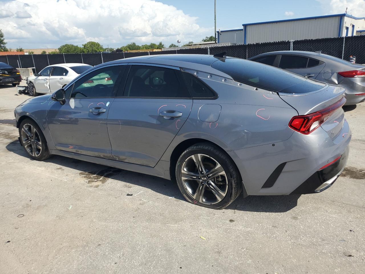 2021 KIA K5