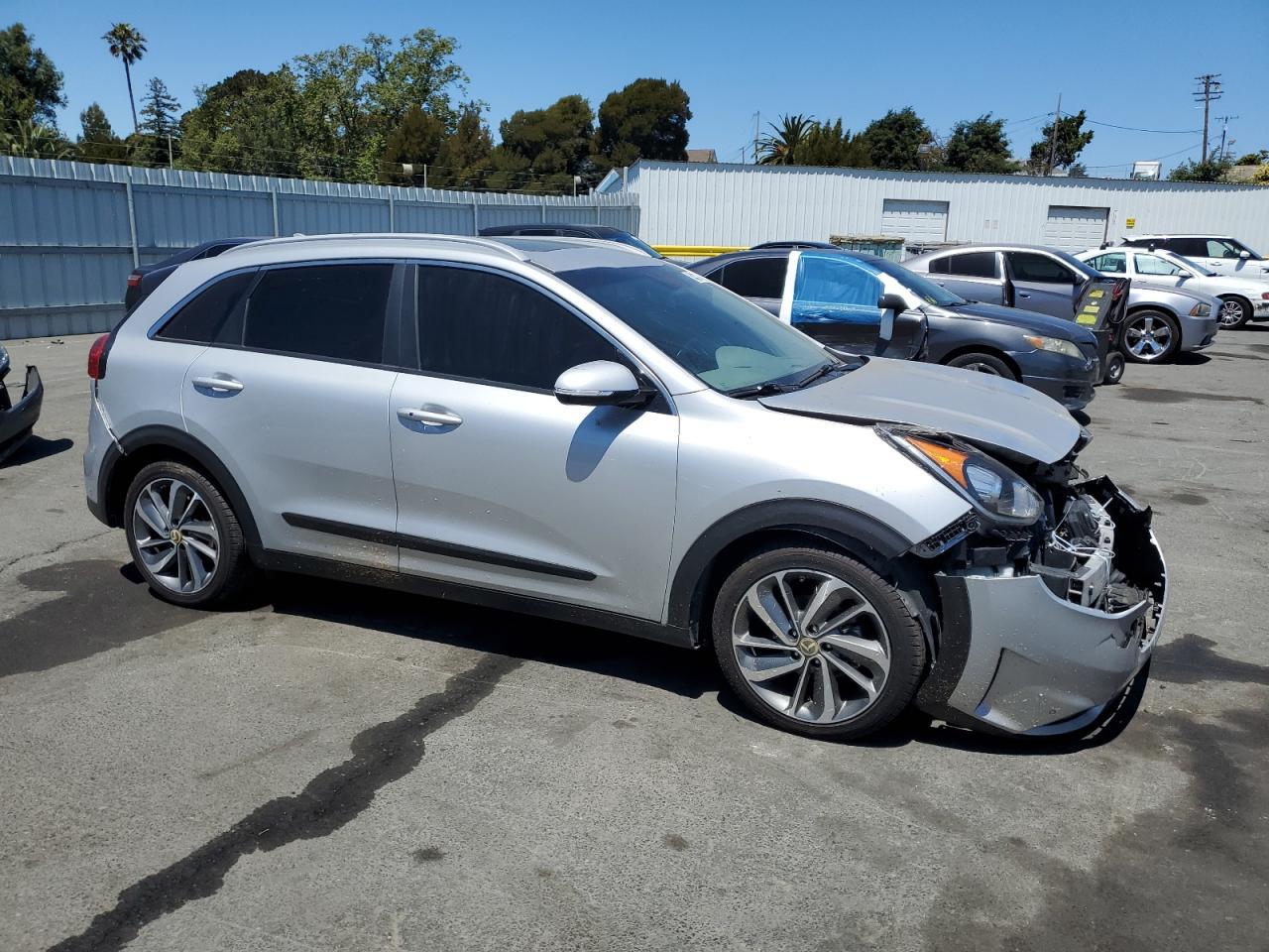 2017 KIA Niro