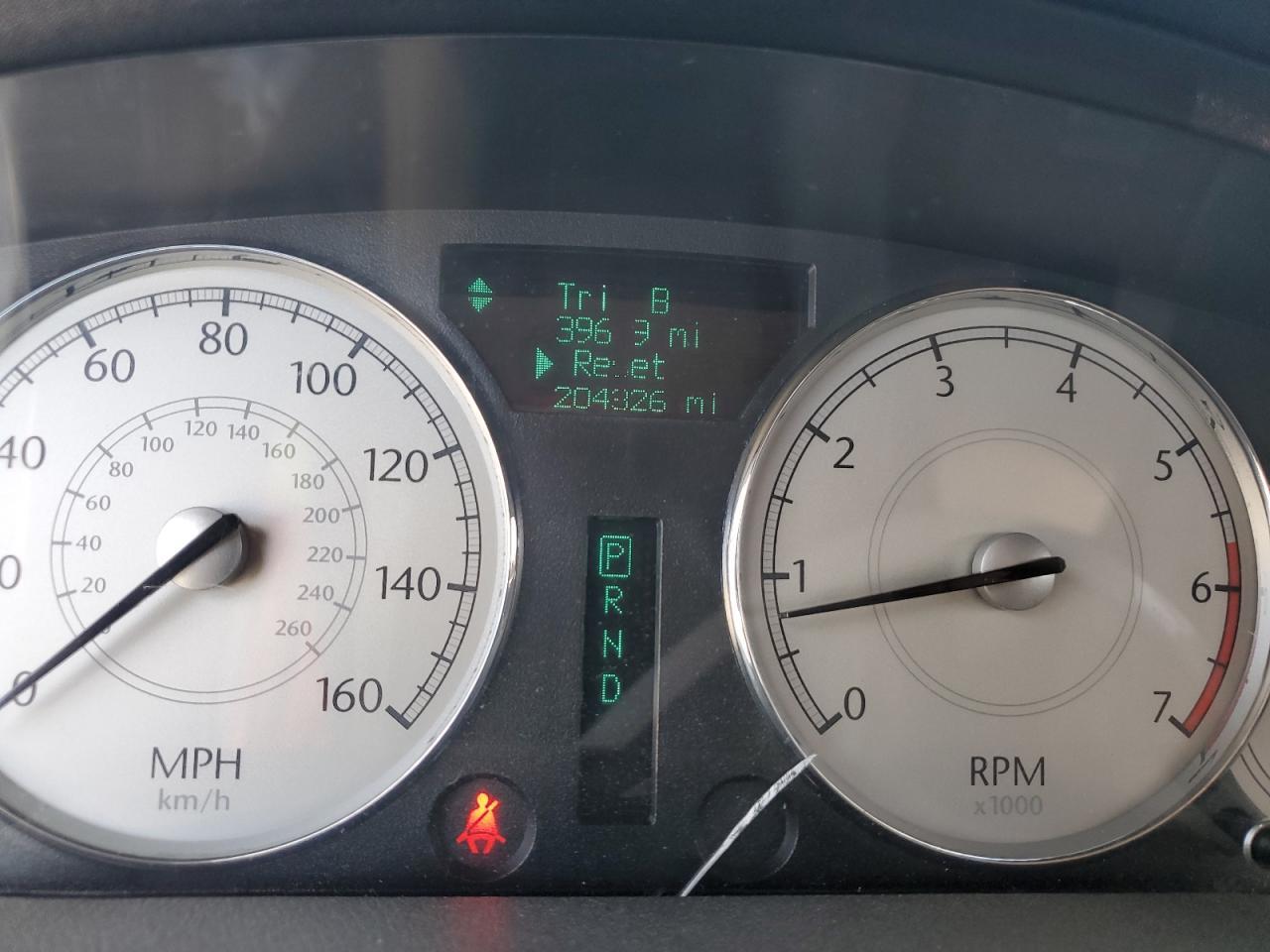 2005 CHRYSLER 300