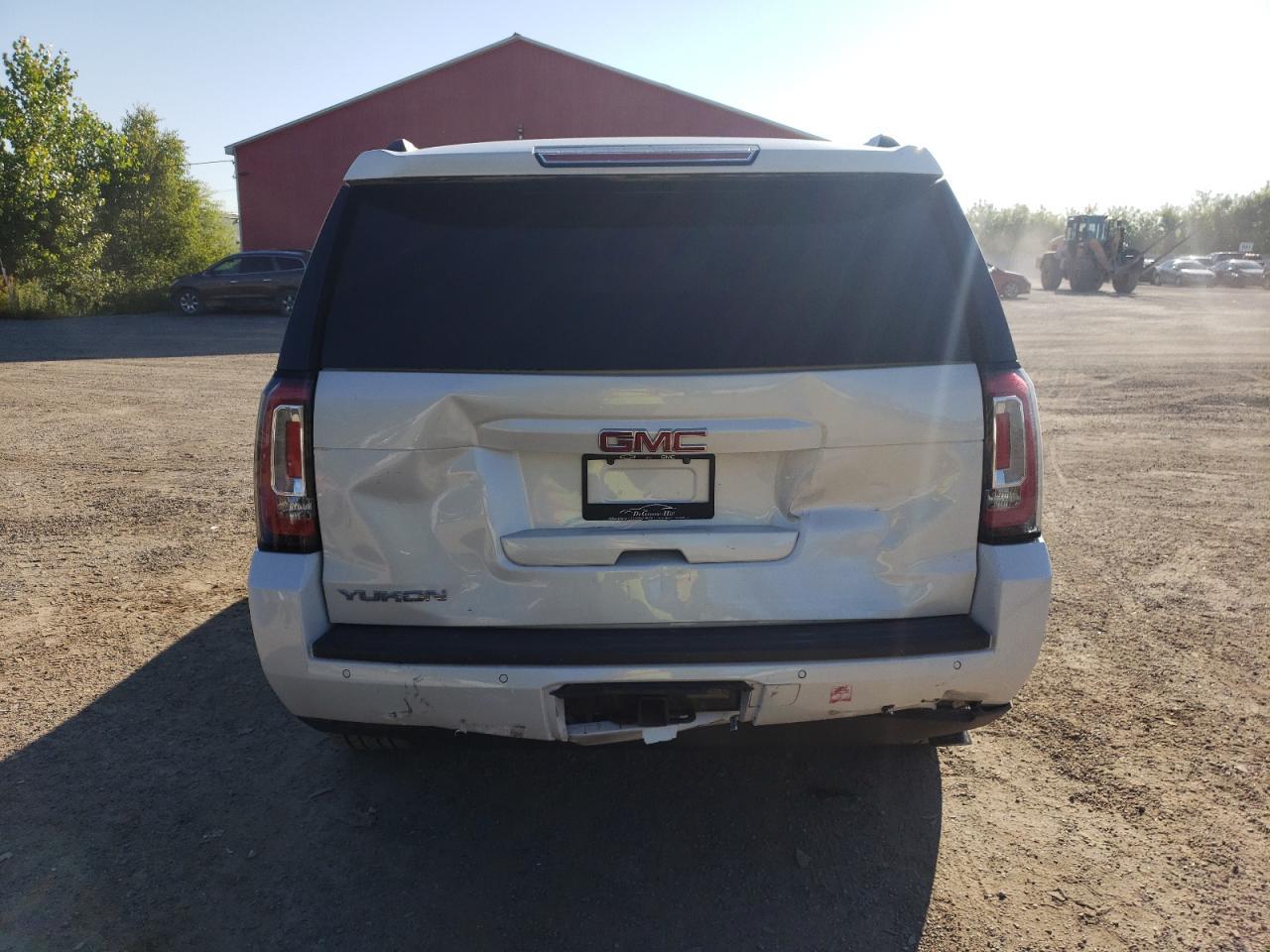2017 GMC Yukon