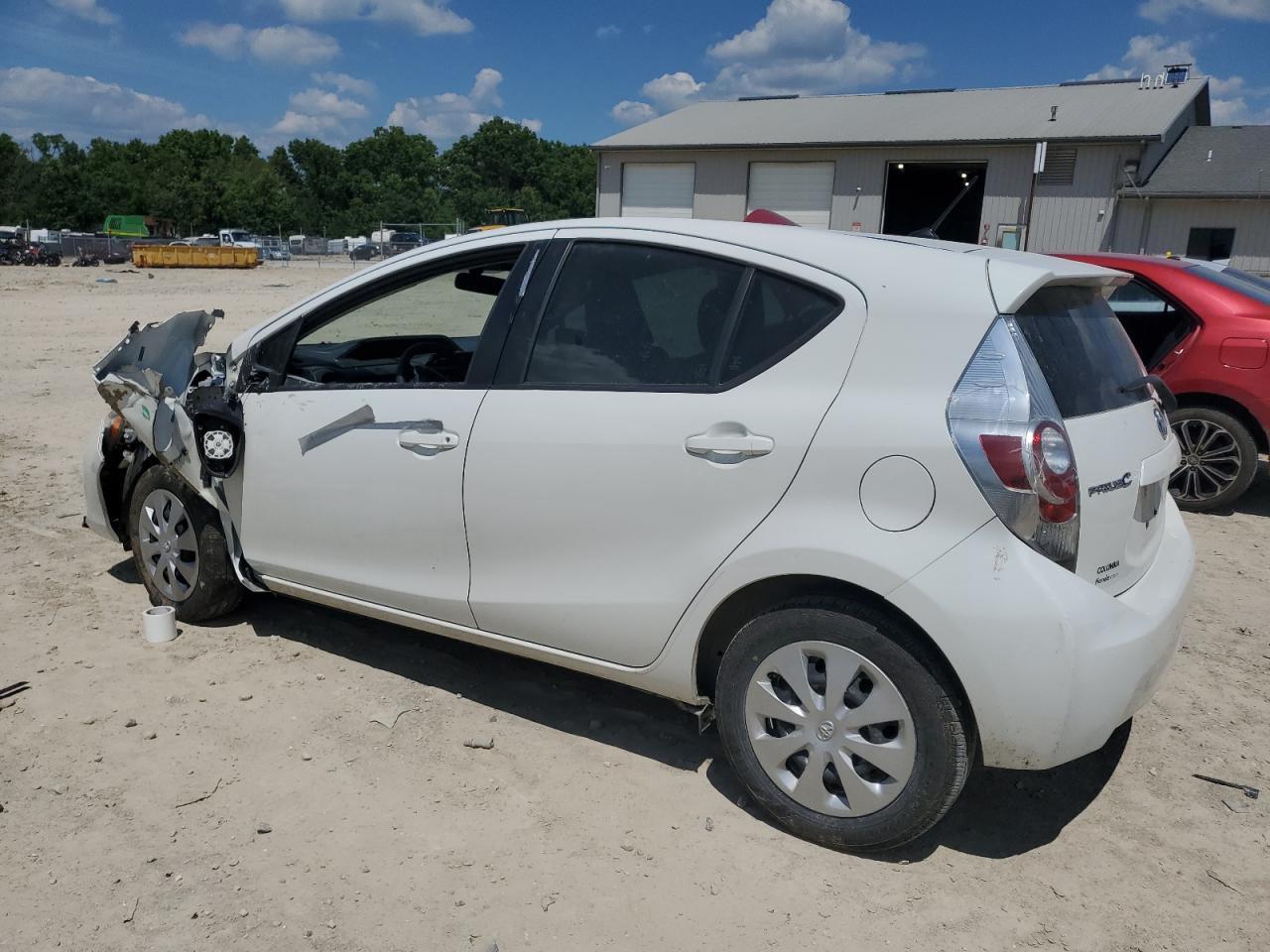 2014 TOYOTA Prius c