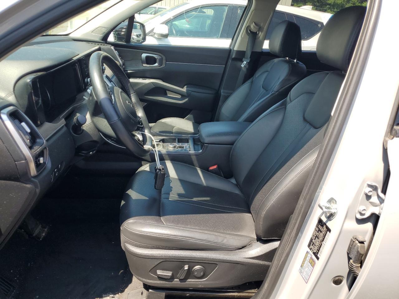2023 KIA SORENTO