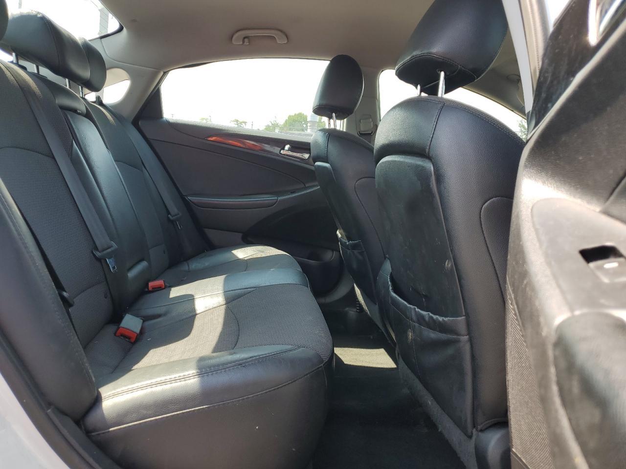 2014 HYUNDAI SONATA