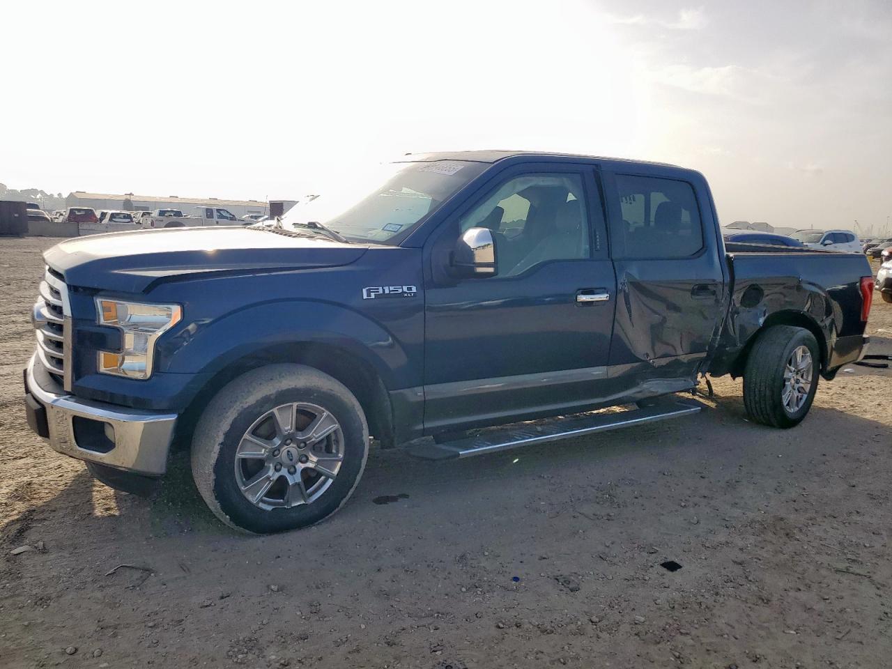 2015 FORD F-150