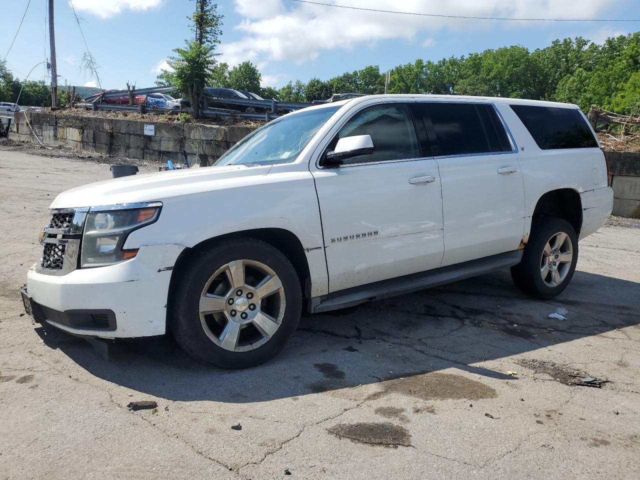 2015 CHEVROLET Suburban