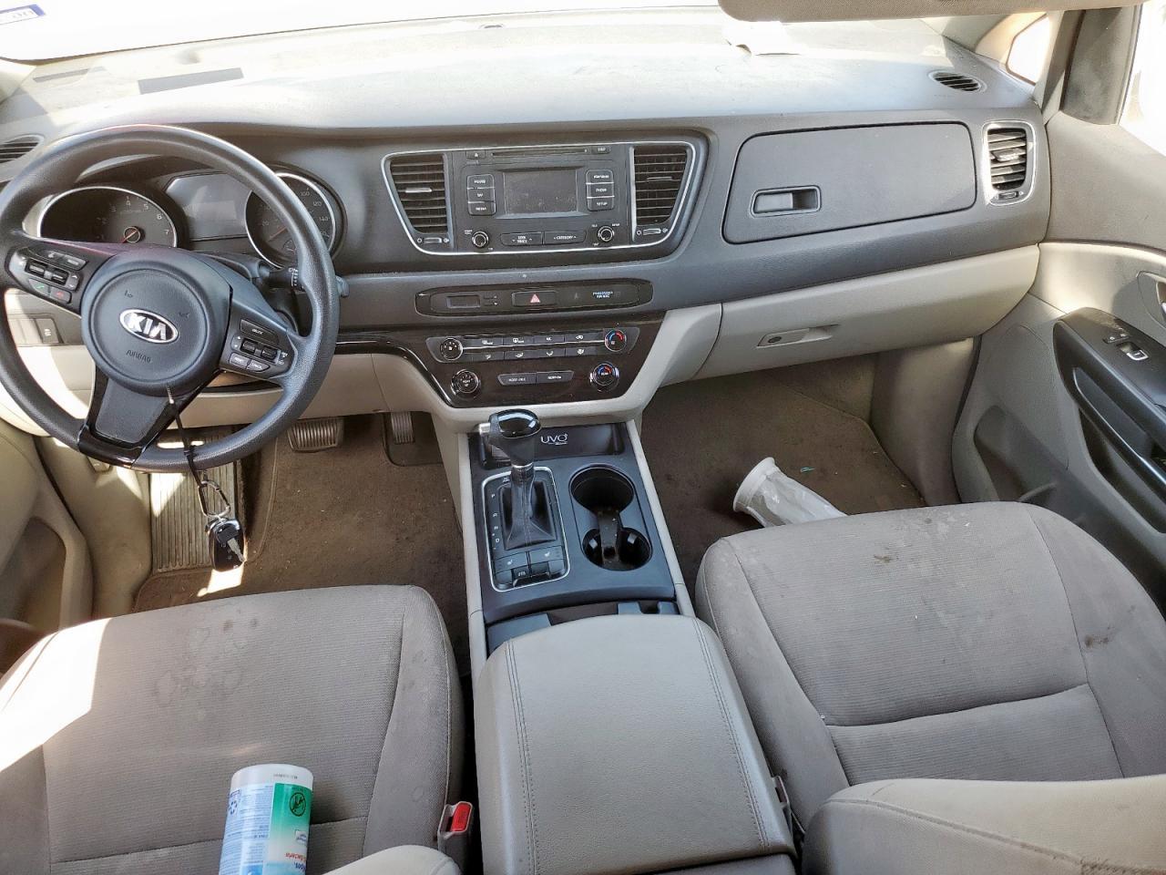 2015 KIA SEDONA