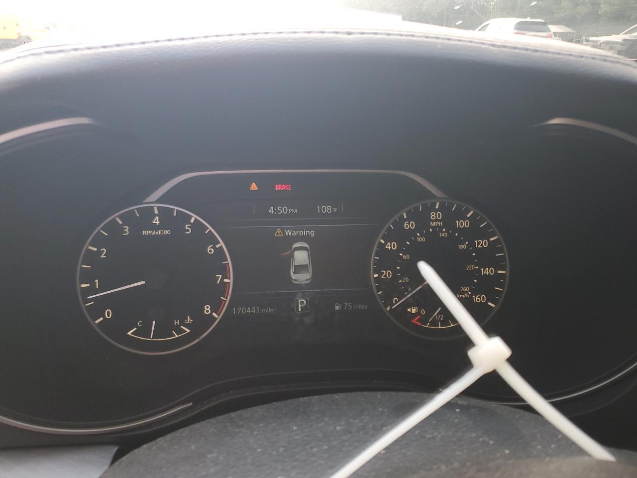 2016 NISSAN Maxima
