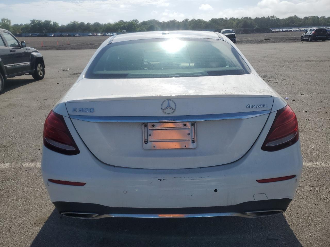 2017 MERCEDES-BENZ E-Class