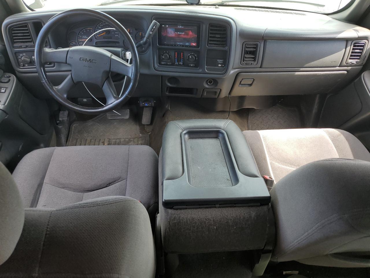 2003 GMC Sierra