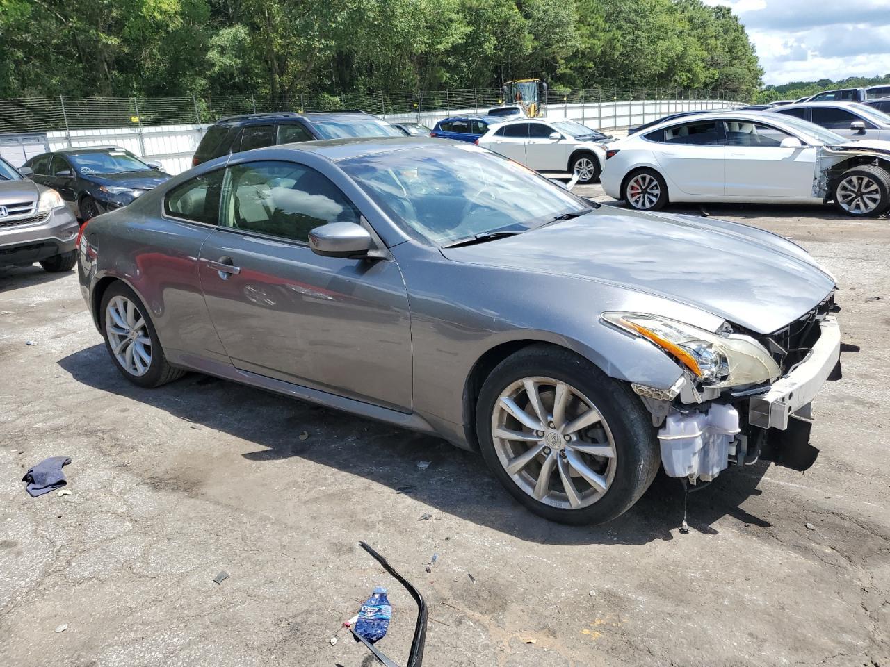 2012 INFINITI G37