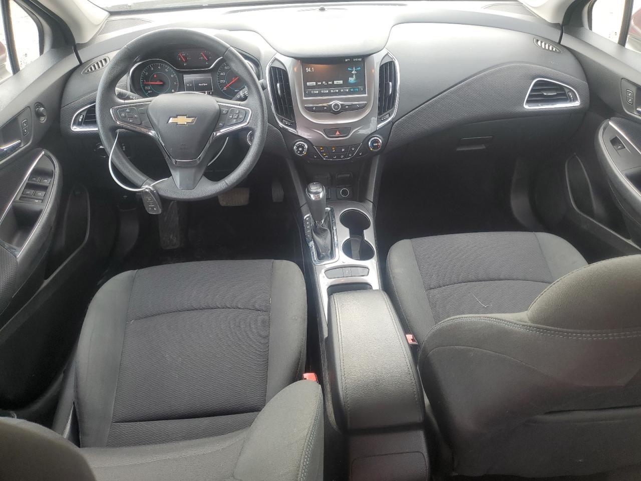 2017 CHEVROLET CRUZE
