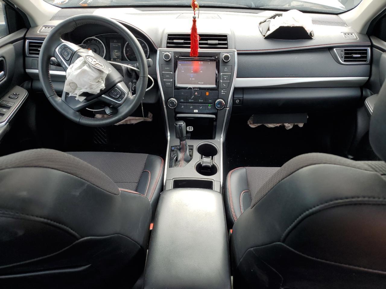 2016 TOYOTA CAMRY