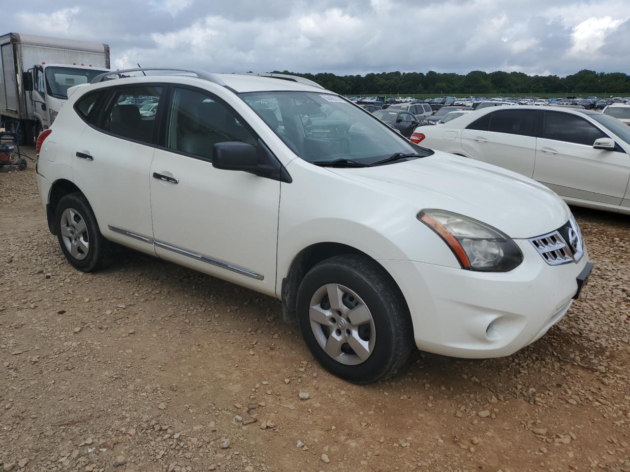 2014 NISSAN ROGUE