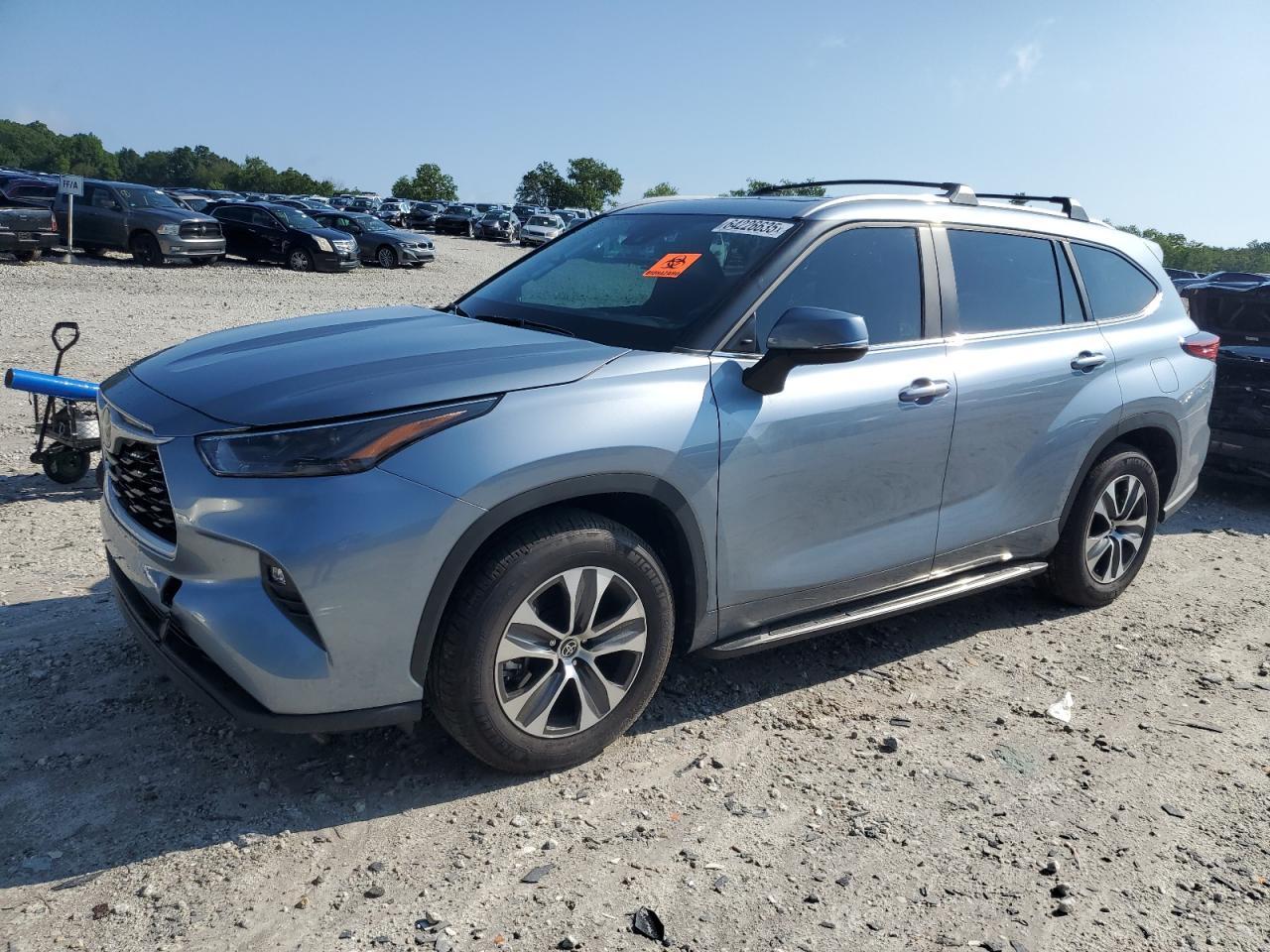 2023 TOYOTA HIGHLANDER