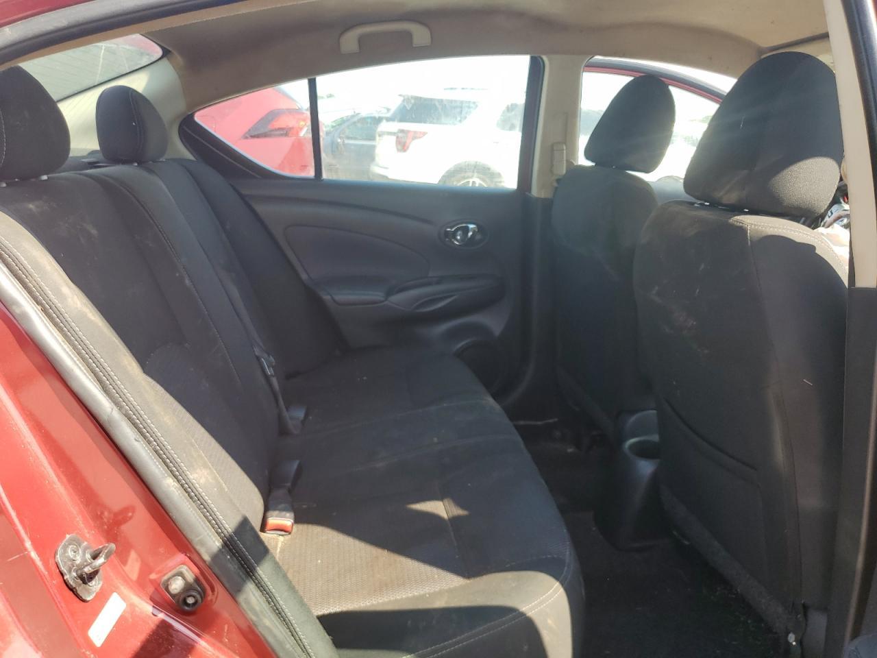 2018 NISSAN VERSA
