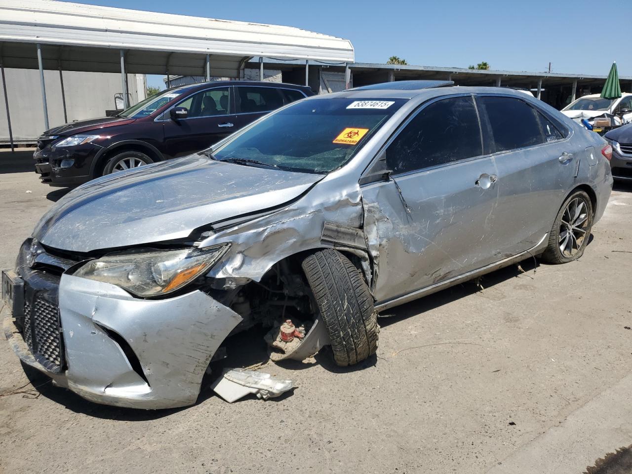 2016 TOYOTA CAMRY