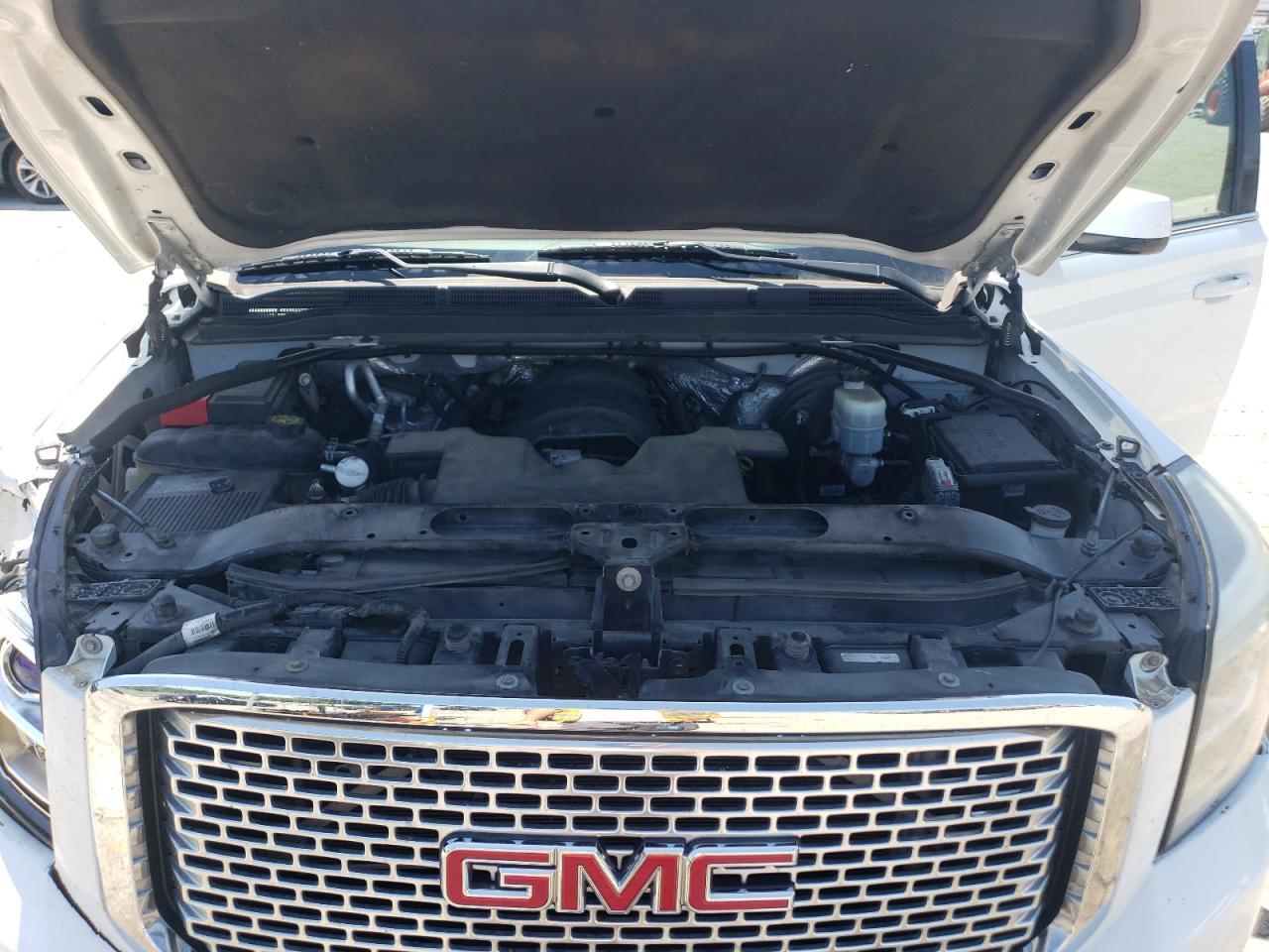2015 GMC Yukon