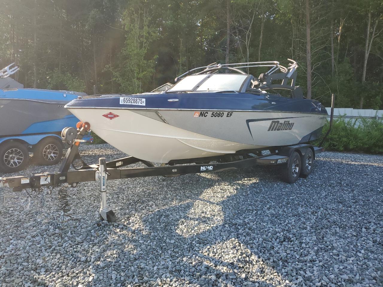 2017 Malibu Wakesetter