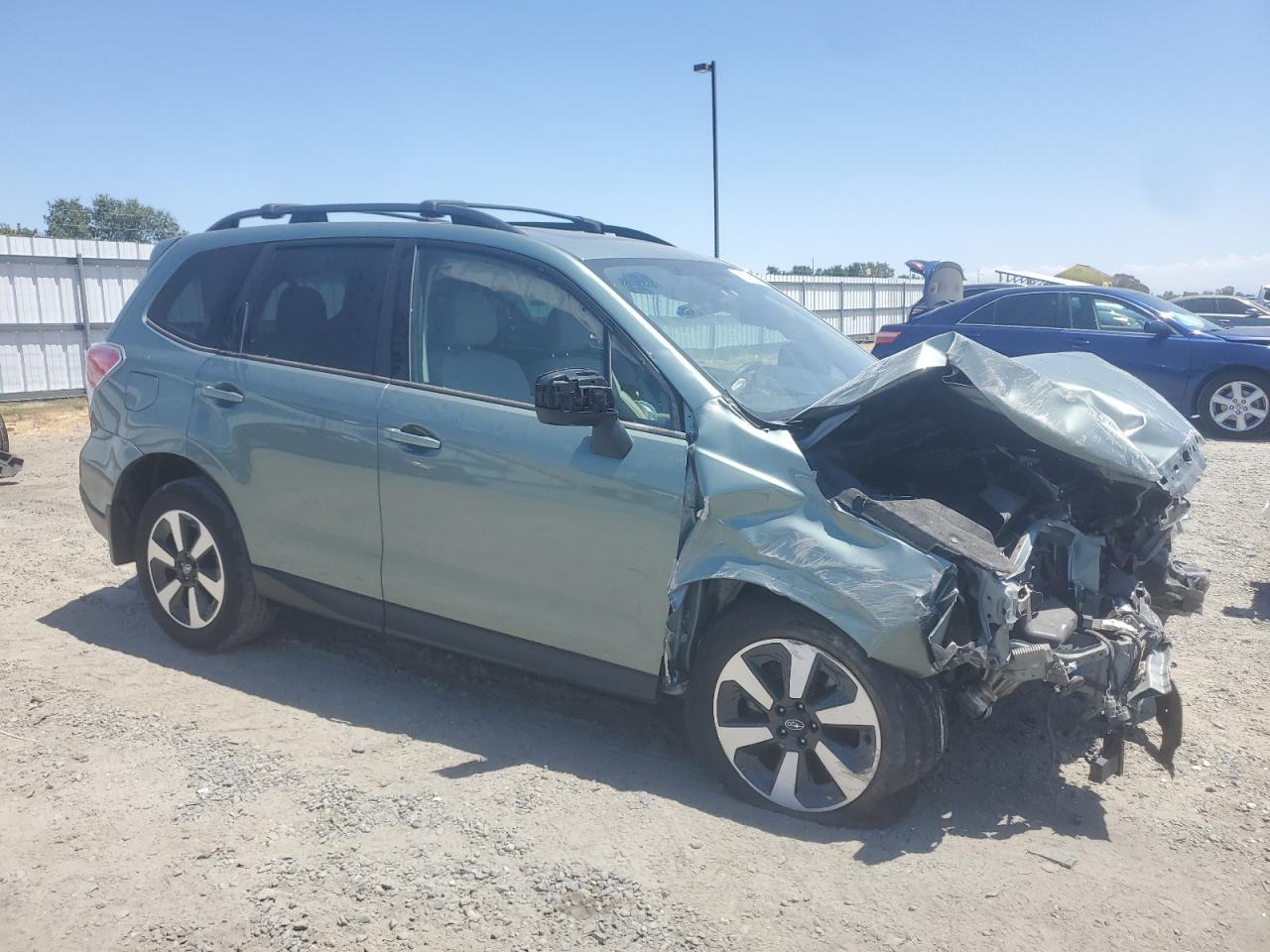 2018 SUBARU FORESTER