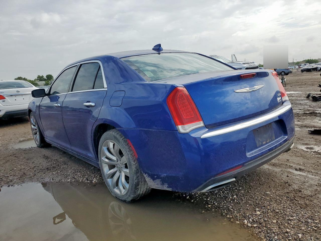 2018 CHRYSLER 300