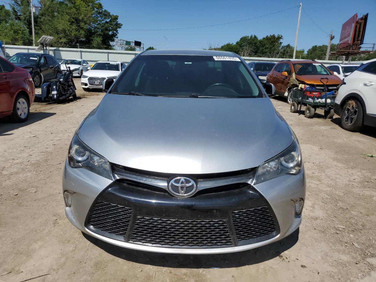 2017 TOYOTA CAMRY