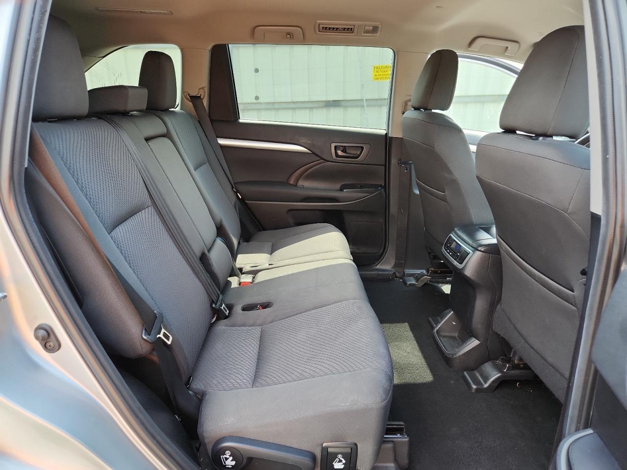 2019 TOYOTA HIGHLANDER