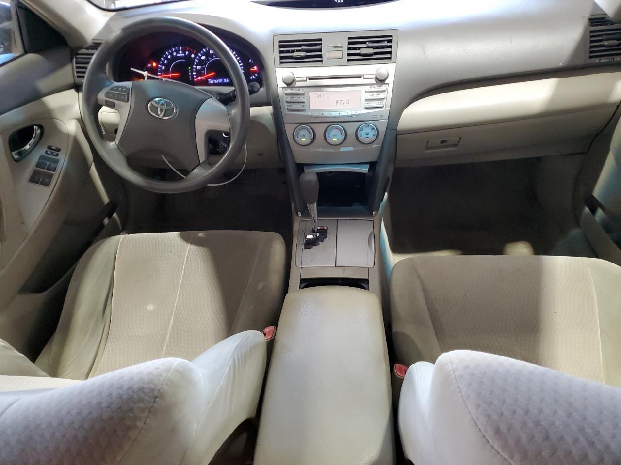 2011 TOYOTA CAMRY
