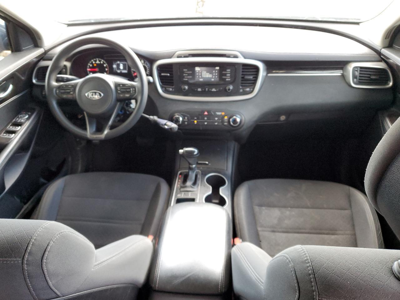 2016 KIA SORENTO