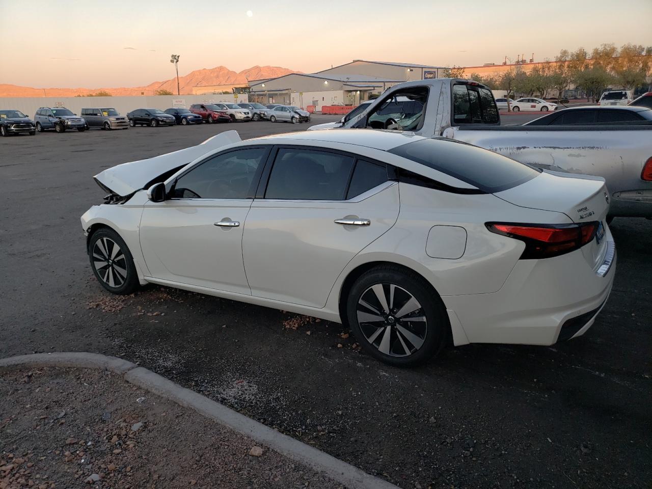 2022 NISSAN ALTIMA