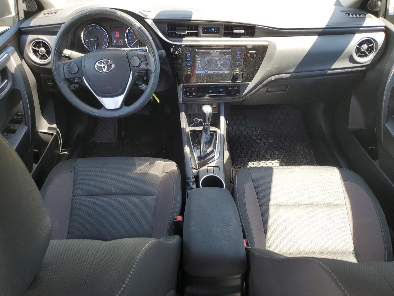 2017 TOYOTA COROLLA