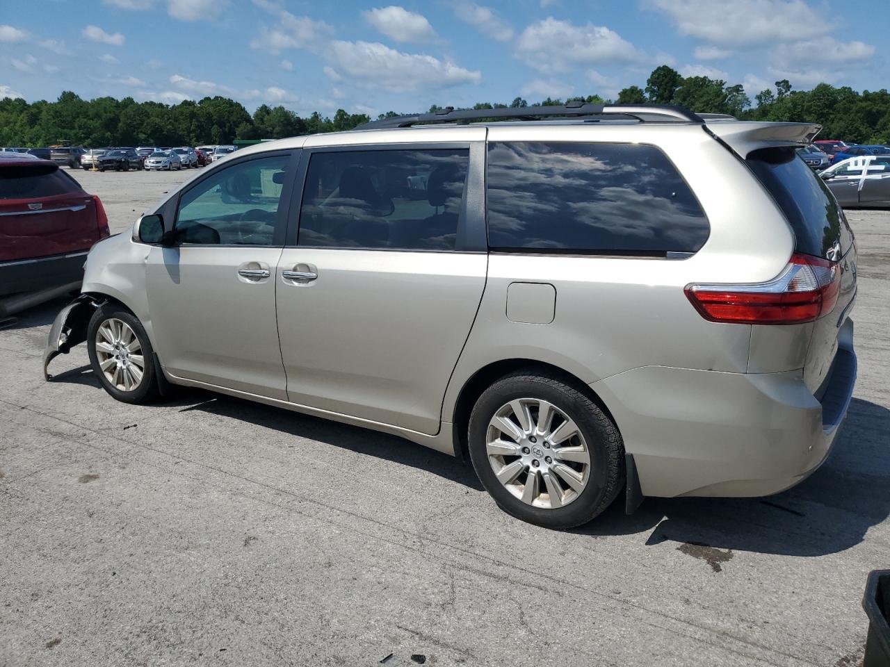 2015 TOYOTA SIENNA