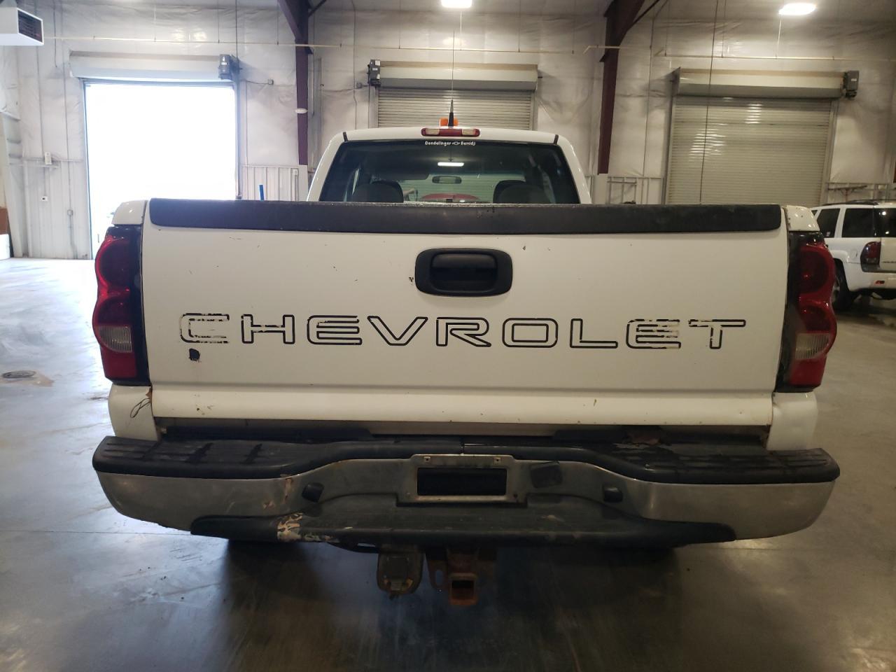 2004 CHEVROLET Silverado