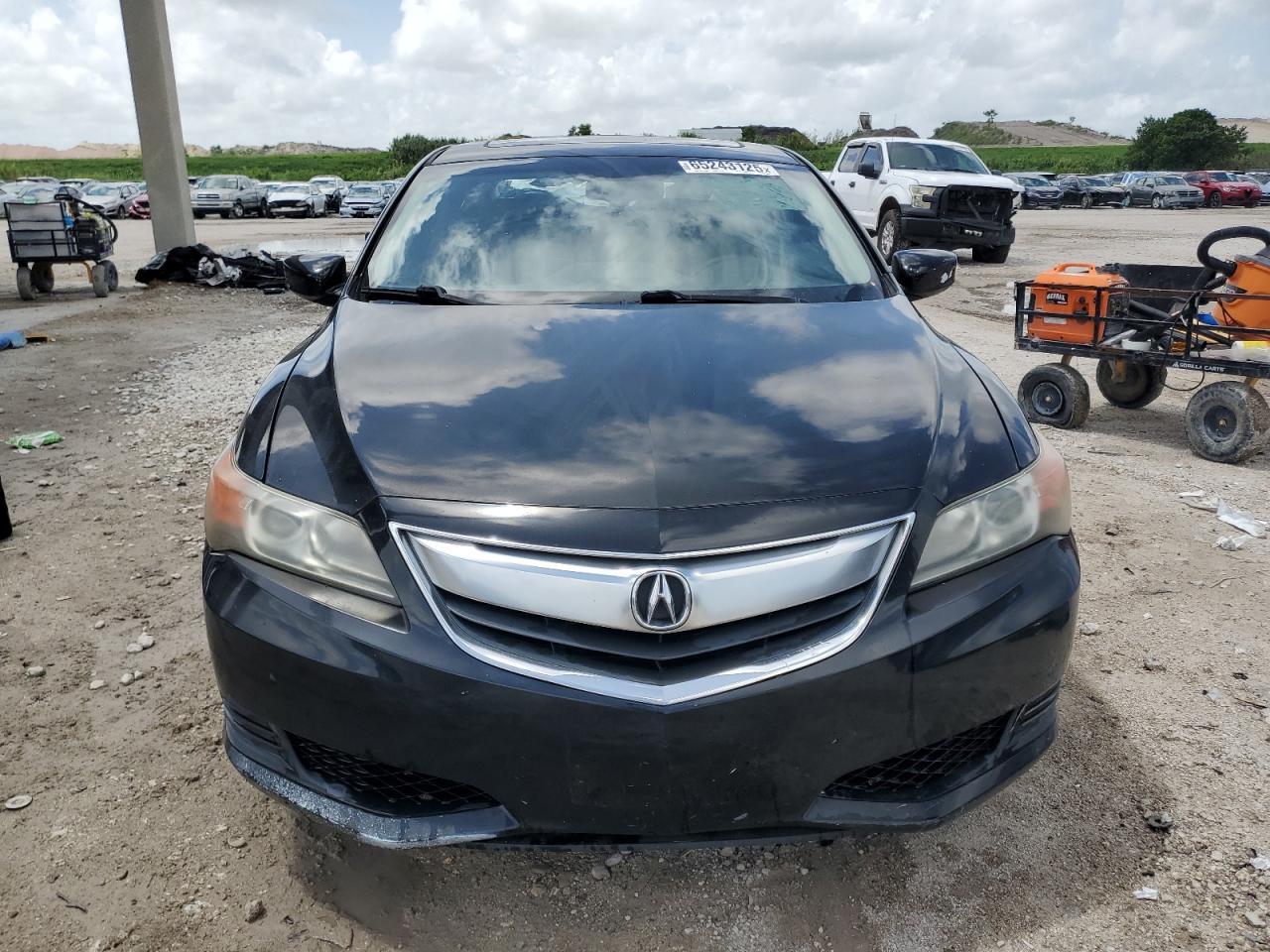 2013 ACURA ILX