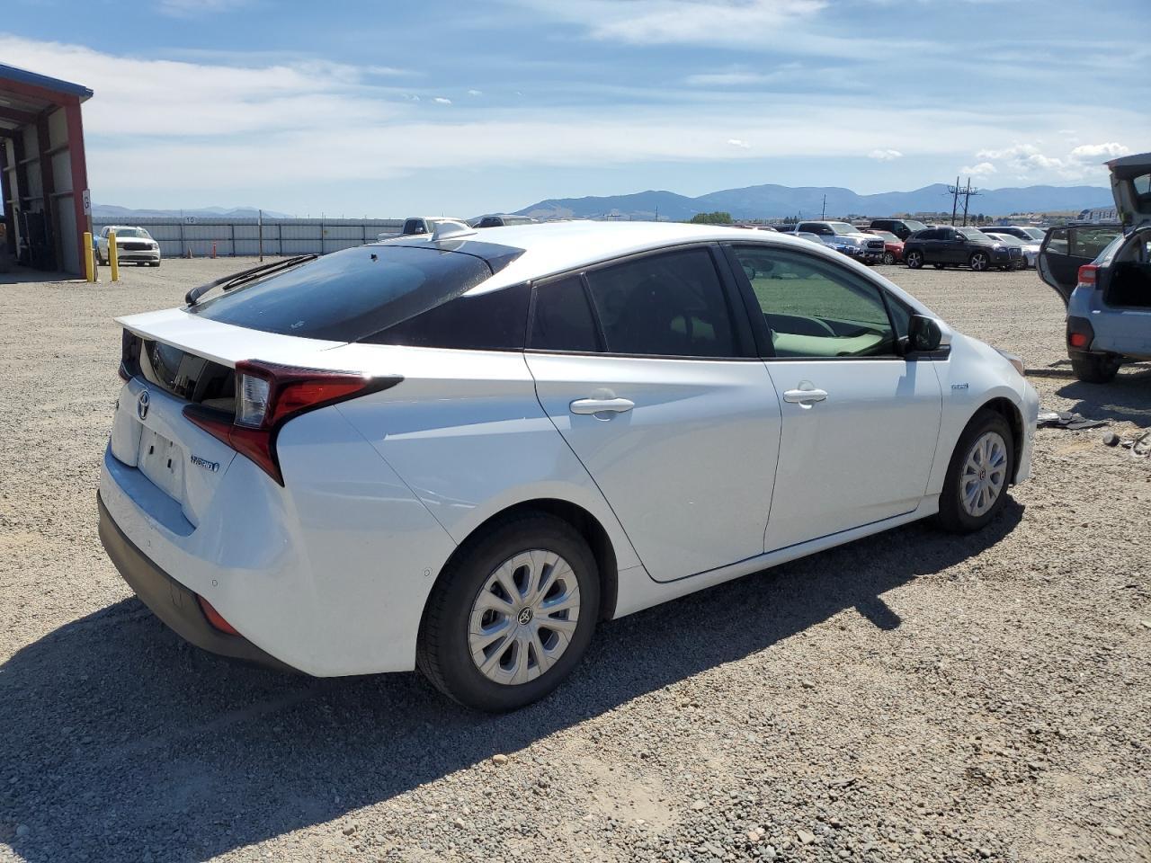 2022 TOYOTA PRIUS