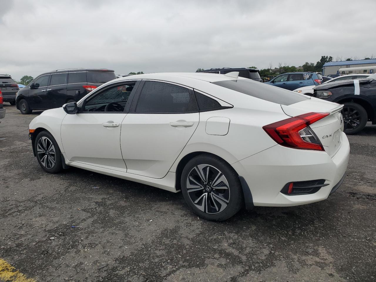 2016 HONDA CIVIC