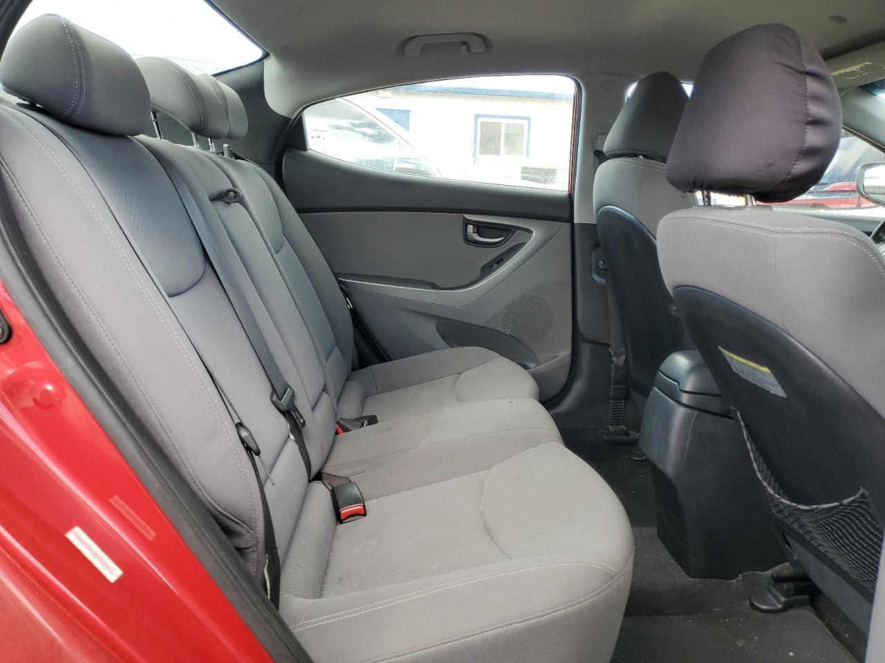 2014 HYUNDAI ELANTRA