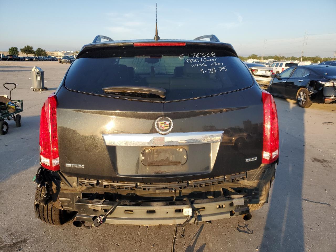 2013 CADILLAC SRX