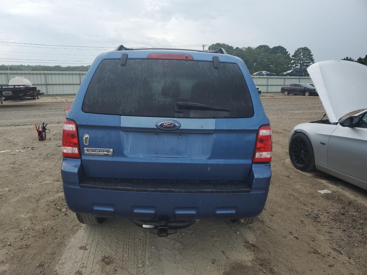 2009 FORD ESCAPE