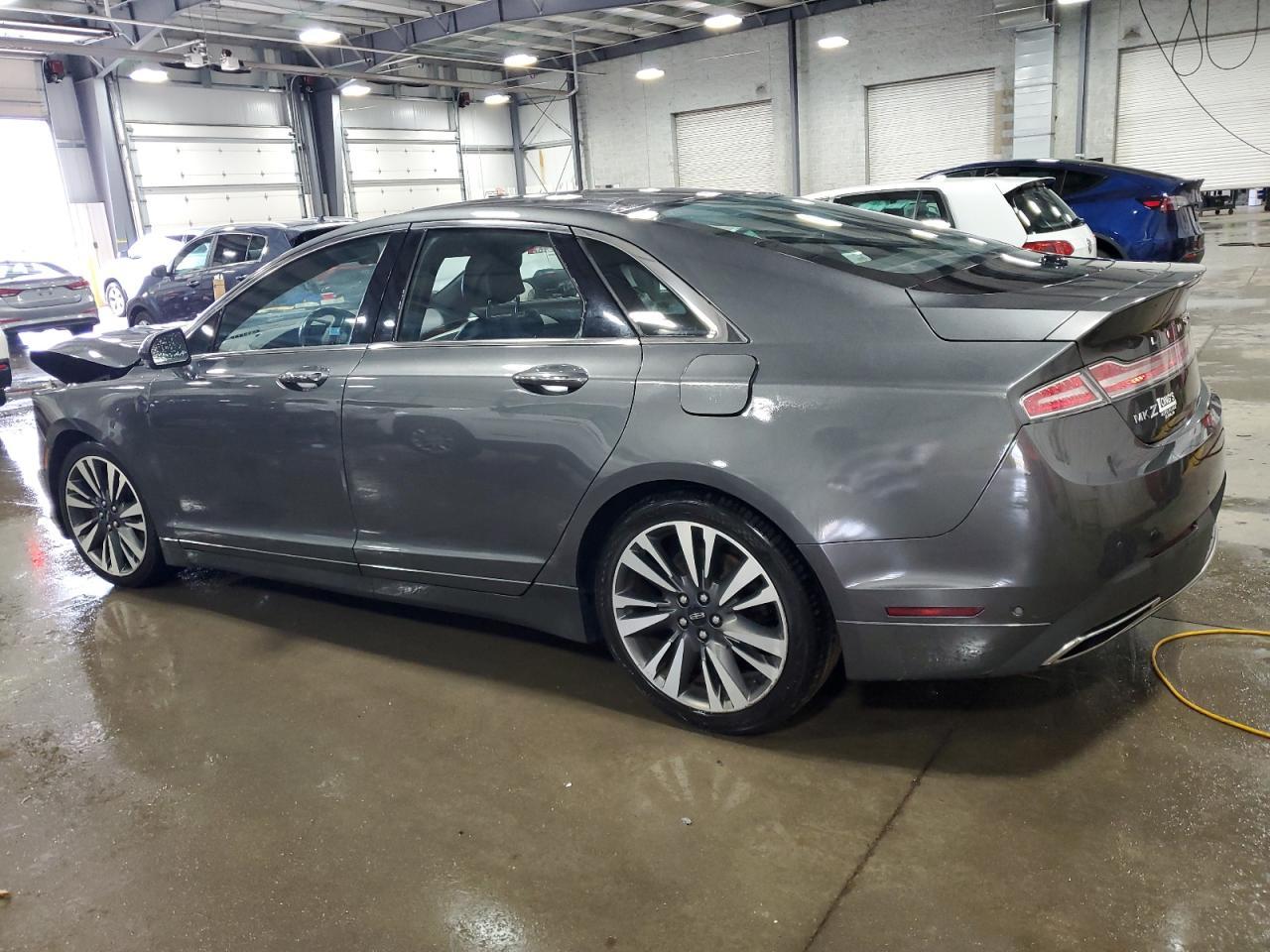 2017 LINCOLN MKZ