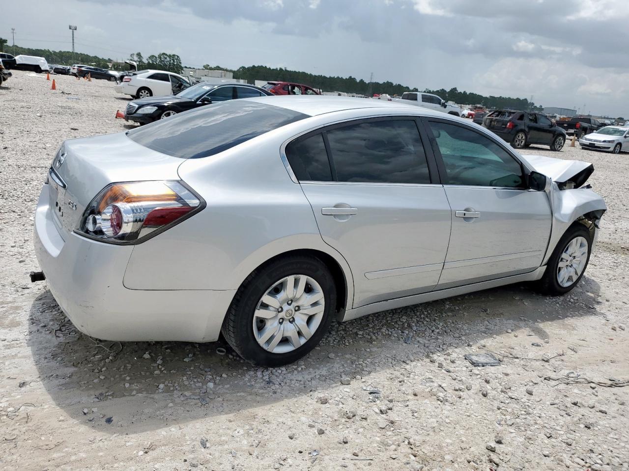 2012 NISSAN ALTIMA