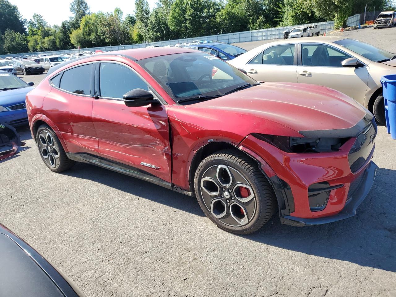 2021 FORD Mustang Mach-E
